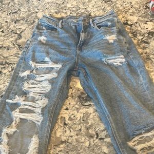American eagle mom jeans